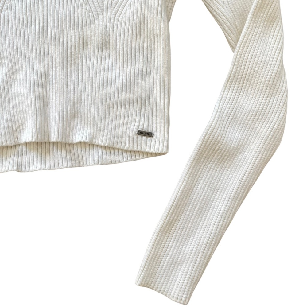 Hollister White Ribbed Knit Long Sleeve V Neck Cropped Sweater Size L Chic - Picture 4 of 5
